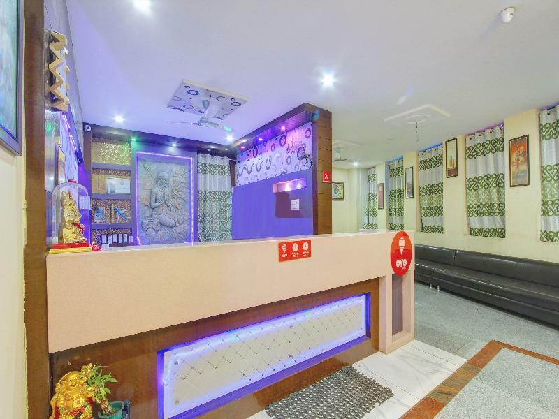 Oyo 7627 Royal Plaza Hotel Hyderabad Exterior foto